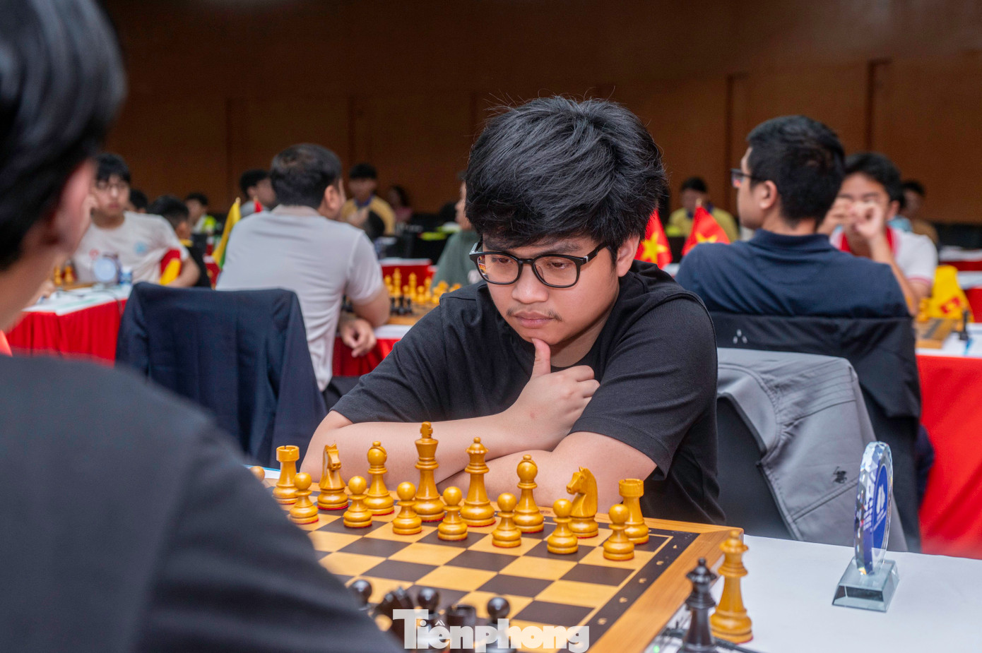 Trong số các VĐV có nhiều người có tên tuổi trong làng cờ vua quốc tế và cả trong nước như GM Bành Gia Huy (Việt Nam); Nhà vô địch cờ vua Philippines- GM Daniel Quizon...