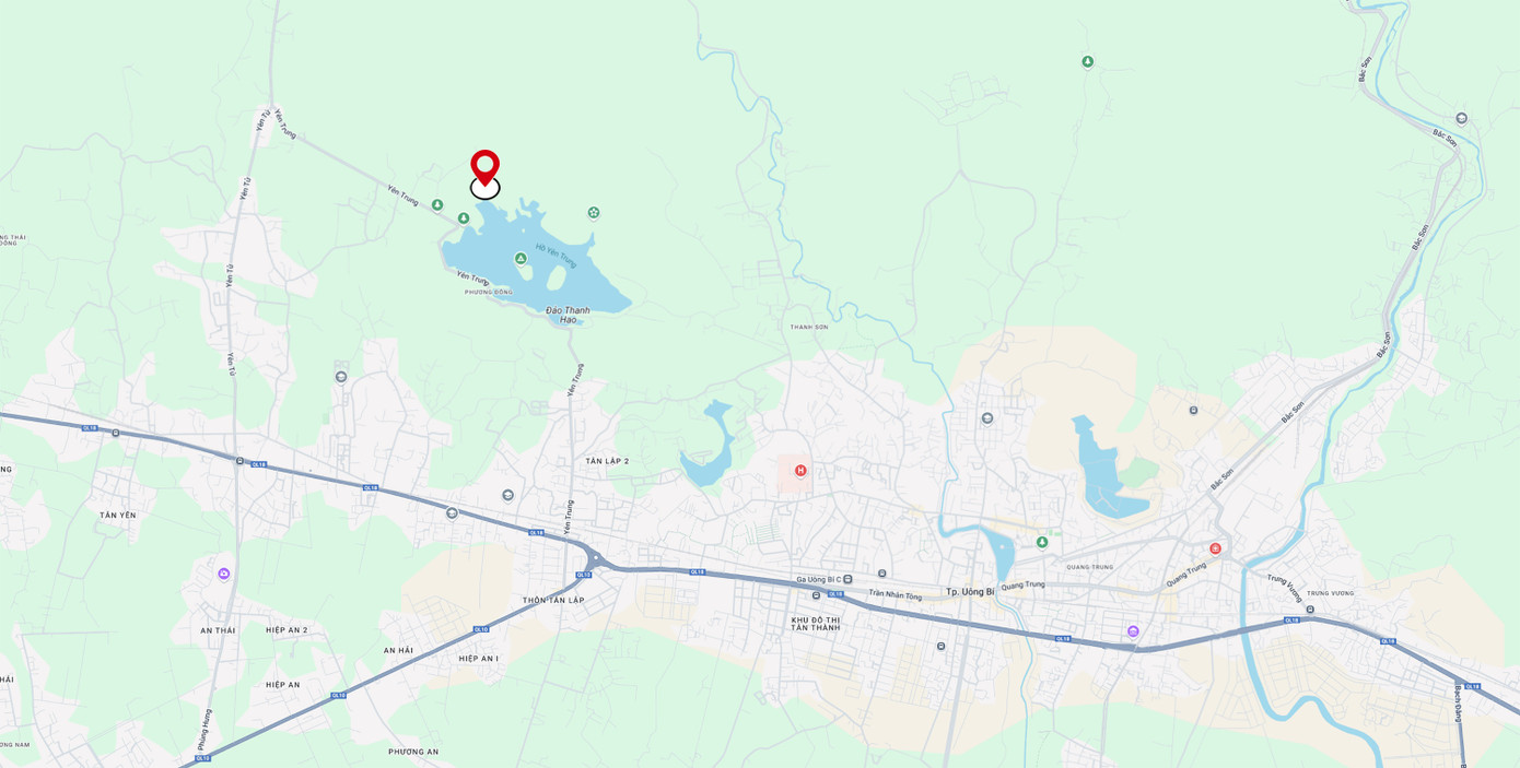 Vị trí sân golf Uông Bí thuận tiện khi nằm gần trục giao nhau giữa Quốc lộ 18 và Quốc lộ 10, trên tuyến đường hành hương đến di tích Yên Tử. Ảnh: Google Maps.