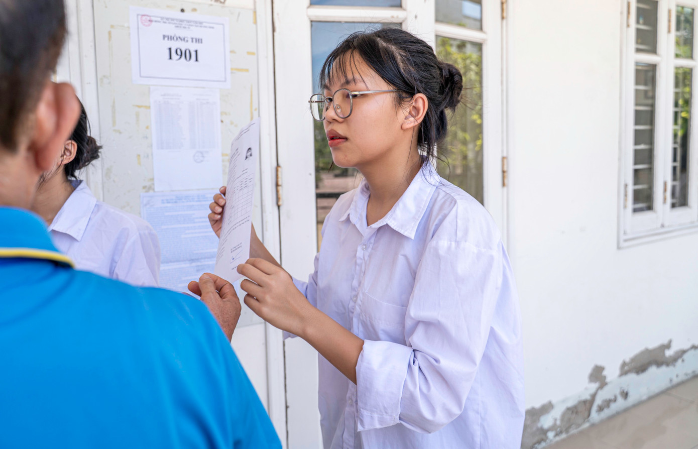 Theo báo cáo của tỉnh Quảng Ninh, có 19.362 thí sinh thi môn văn theo chương trình GDPT 2018 và 282 thí sinh thi theo chương trình GDPT 2006.