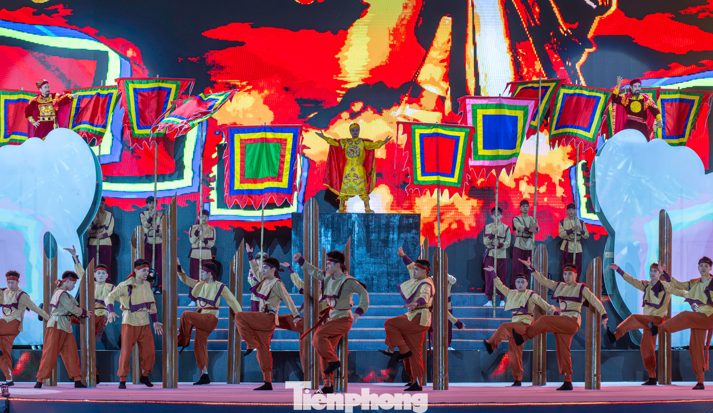 Từ chiến thắng lịch sử hào hùng của quân và dân Đại Việt trên sông Bạch Đằng.