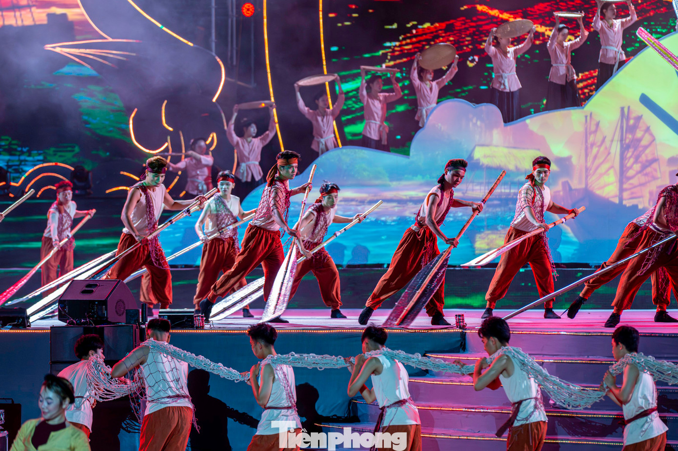 Từ chiến thắng lịch sử hào hùng của quân và dân Đại Việt trên sông Bạch Đằng.