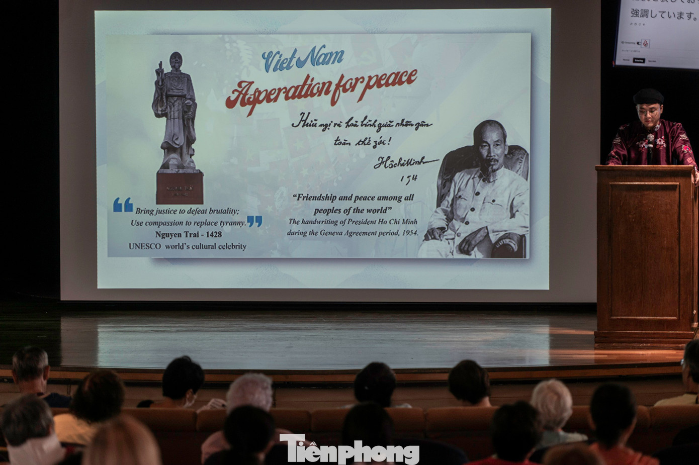 Tại sự kiện, Đoàn Thanh niên VUFO đã có bài trình bày giới thiệu về Việt Nam. Bài trình bày điểm lại những cột mốc quan trọng trong lịch sử đấu tranh giành độc lập dân tộc và công cuộc đổi mới, phát triển đất nước, hội nhập quốc tế; đồng thời chia sẻ thông tin về chính sách đối ngoại độc lập, tự chủ, hòa bình, hợp tác và phát triển; chính sách quốc phòng “bốn không” của Việt Nam.