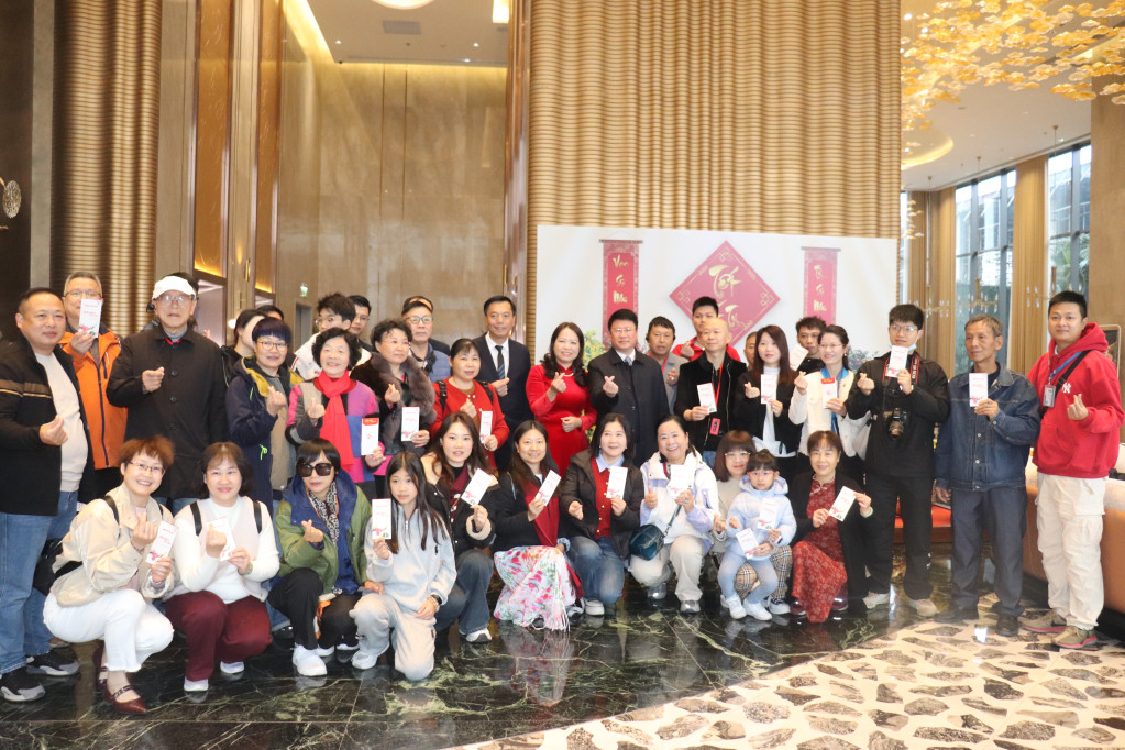 Dự kiến, trong kỳ nghỉ Tết Nguyên đán 2025, Cảng tàu khách quốc tế Tuần Châu sẽ đón khoảng 30.000 lượt khách, tăng gấp hơn 2 lần so với năm trước. Đây là tín hiệu đáng mừng cho sự phát triển cho du lịch Quảng Ninh trong năm mới.