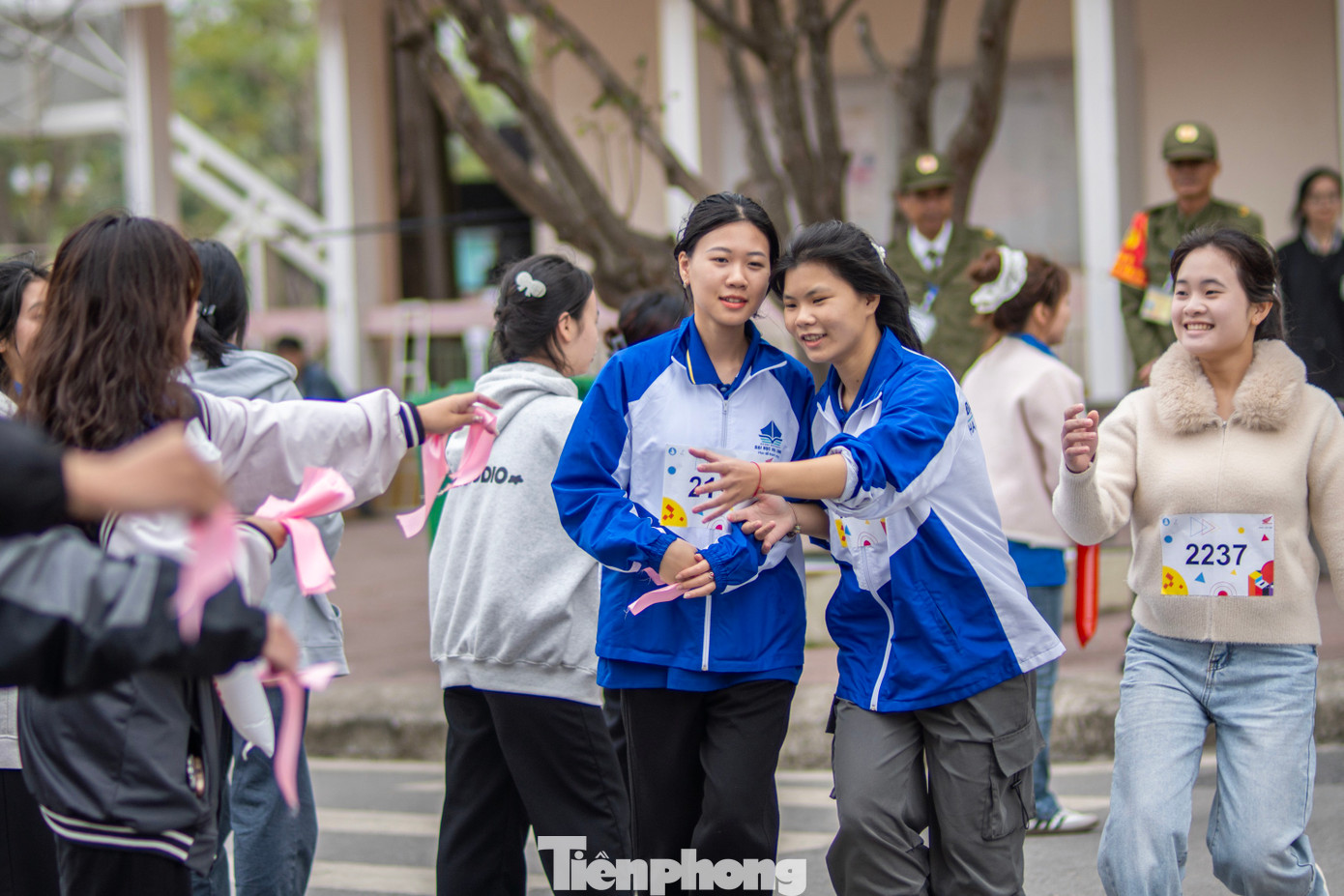 Đây là hoạt động nhằm nâng cao đời sống tinh thần, tạo sân chơi và hỗ trợ, cung cấp các thông tin cần thiết cho các bạn sinh viên, góp phần thúc đẩy phong trào "Sinh viên 5 tốt".