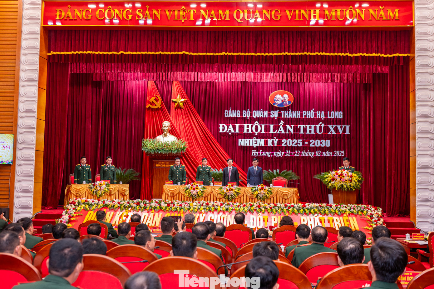 Trước đó, chiều ngày 21/2, Đại hội tổ chức họp phiên trù bị bầu đoàn chủ tịch và thư ký đại hội; Trình bày, thảo luận tham gia ý kiến dự thảo các văn kiện, định hướng nội dung cần tập trung thảo luận tại Đại hội.