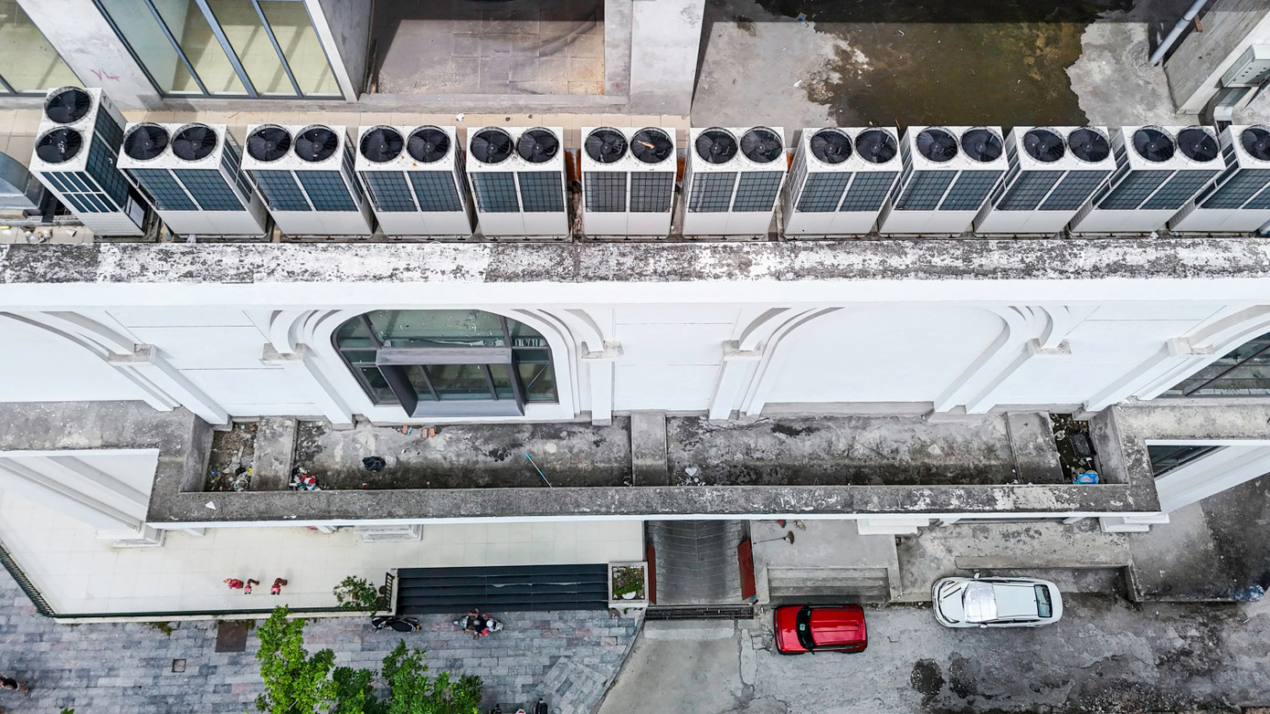 Dù chỉ được nghiệm thu PCCC một phần, nhưng chủ đầu tư đã cho cư dân vào ở từ tầng 6 trở lên của tháp phía Tây.