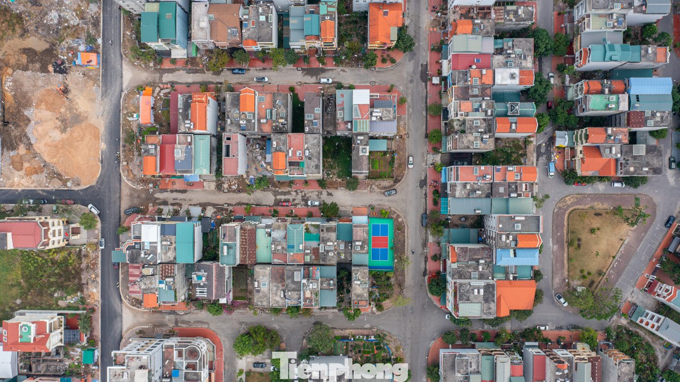 Công ty 507 cam kết cải tạo 22 tuyến đường với tổng chiều dài 3 km, diện tích mặt đường 23.665 m2 và cải tạo sửa chữa 23.747 m2 vỉa hè, 413 hố trồng cây, 272 hố thu nước. Thời gian thực hiện đến tháng 11/2024 sẽ hoàn thành.