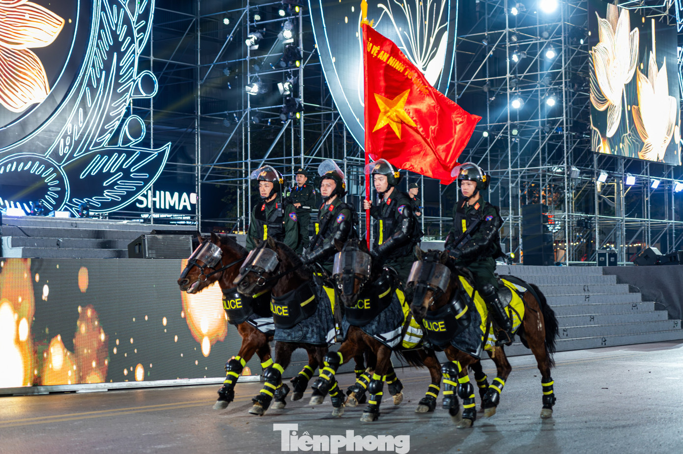 Đây là một trong những hoạt động được nhiều người mong chờ nhất trong khuôn khổ Giải Taekwondo Cảnh sát châu Á mở rộng năm 2024. Sự kiện nằm trong các hoạt động, chương trình nghệ thuật chào mừng Giải được tổ chức vào tối 7/12 tại TP Hạ Long.