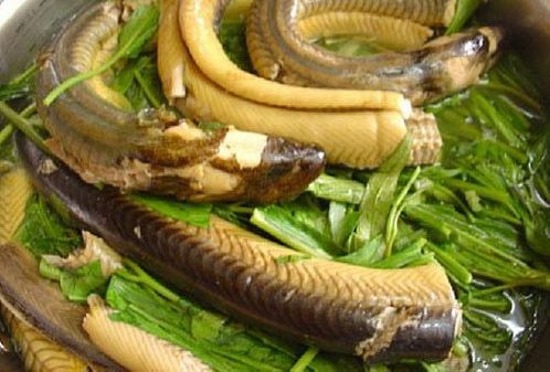 Những món ăn giúp quý ông luôn 'đỉnh cao phong độ' ảnh 1