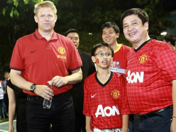 Chí Trung: “Tôi đã già, không còn máu… ăn thua, cuồng nộ bóng đá“ ảnh 1