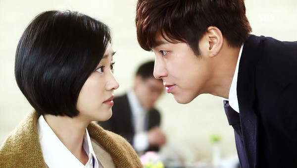 Soo Ae bị “ném đá” vì diễn xuất quá… thành công ảnh 1