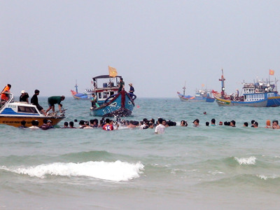 Các đối tượng đang tấn công ra biển