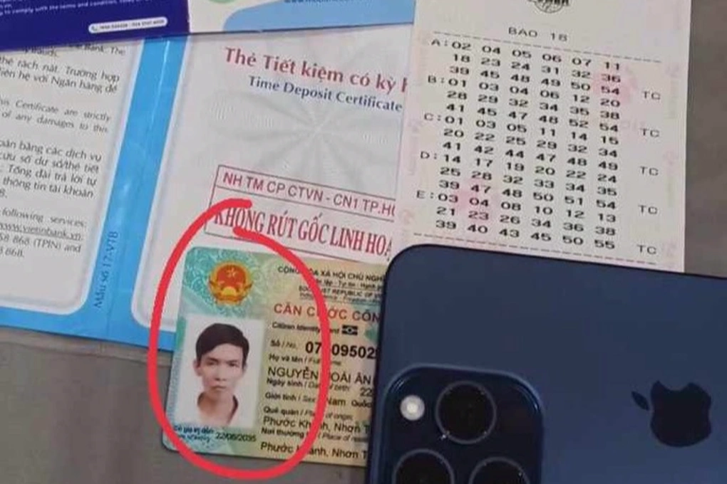 Tờ vé được cho là đã trúng Jackpot 2 ngày 7/10 của anh Ân (Ảnh: Nhân vật cung cấp).