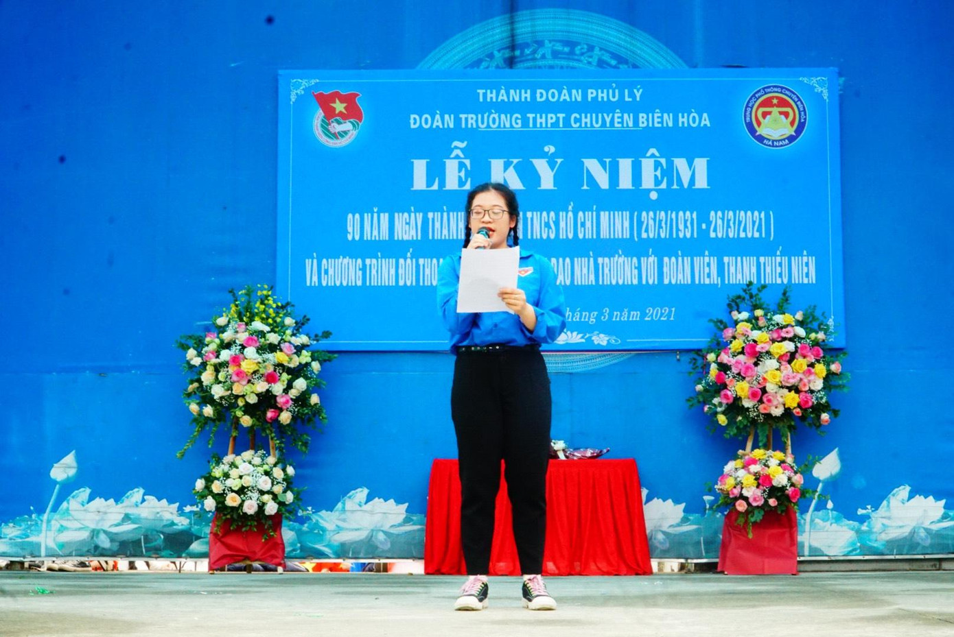 MCE - CLB MC và Tổ chức sự kiện THPT Chuyên Biên Hòa.