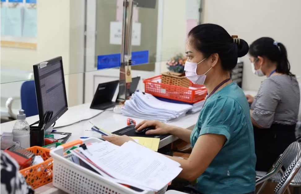 Trung bình mỗi cấp xã bố trí khoảng 32 biên chế (Ảnh minh họa)