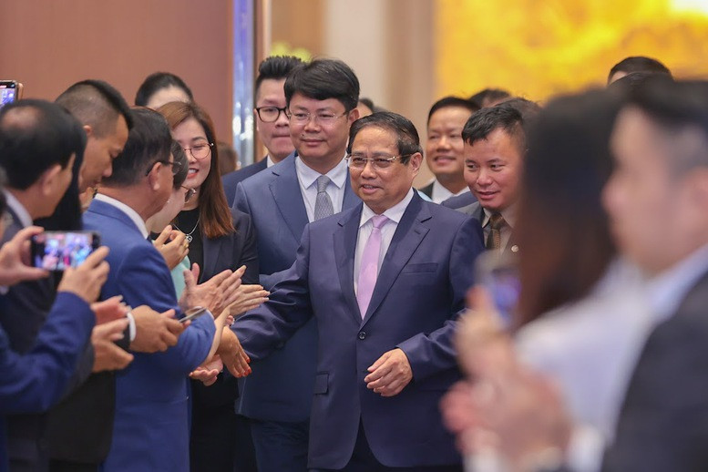 Thủ tướng Phạm Minh Chính đến dự và chủ trì tọa đàm. Ảnh: Nhật Bắc Thủ tướng Phạm Minh Chính đến dự và chủ trì tọa đàm. Ảnh: Nhật Bắc