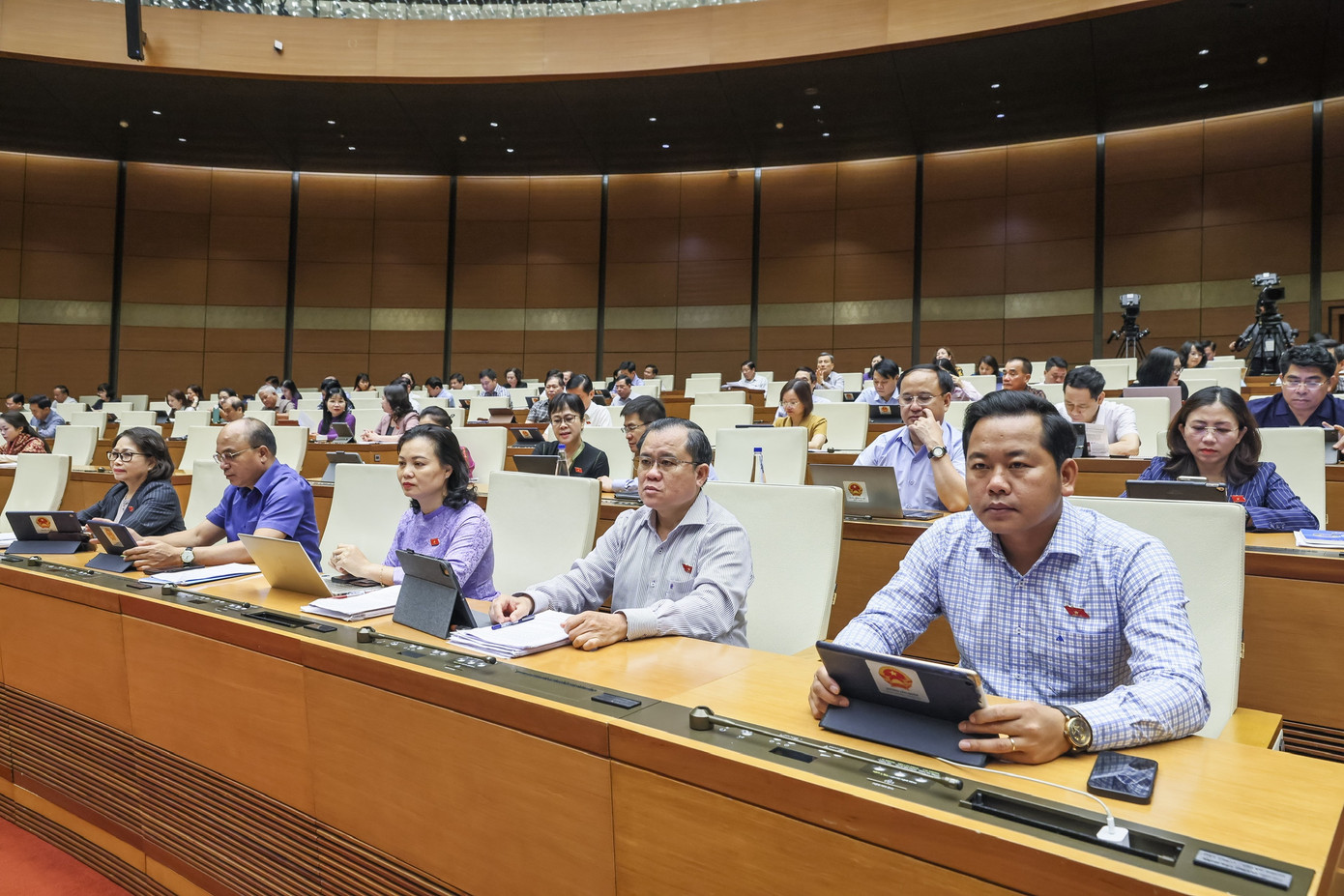 Đại biểu Quốc hội tại phiên họp ngày 21/5. Ảnh: Như Ý.