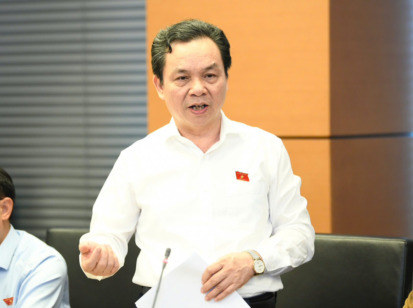 Đại biểu Hoàng Văn Cường. Ảnh: Như Ý.