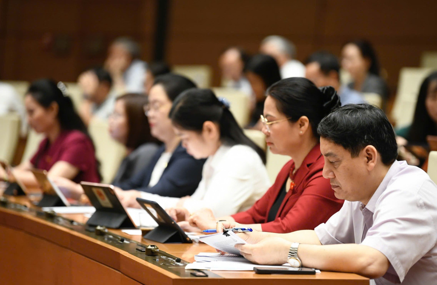 Các đại biểu Quốc hội tại phiên họp ngày 12/5. Ảnh: Như Ý Các đại biểu Quốc hội tại phiên họp ngày 12/5. Ảnh: Như Ý