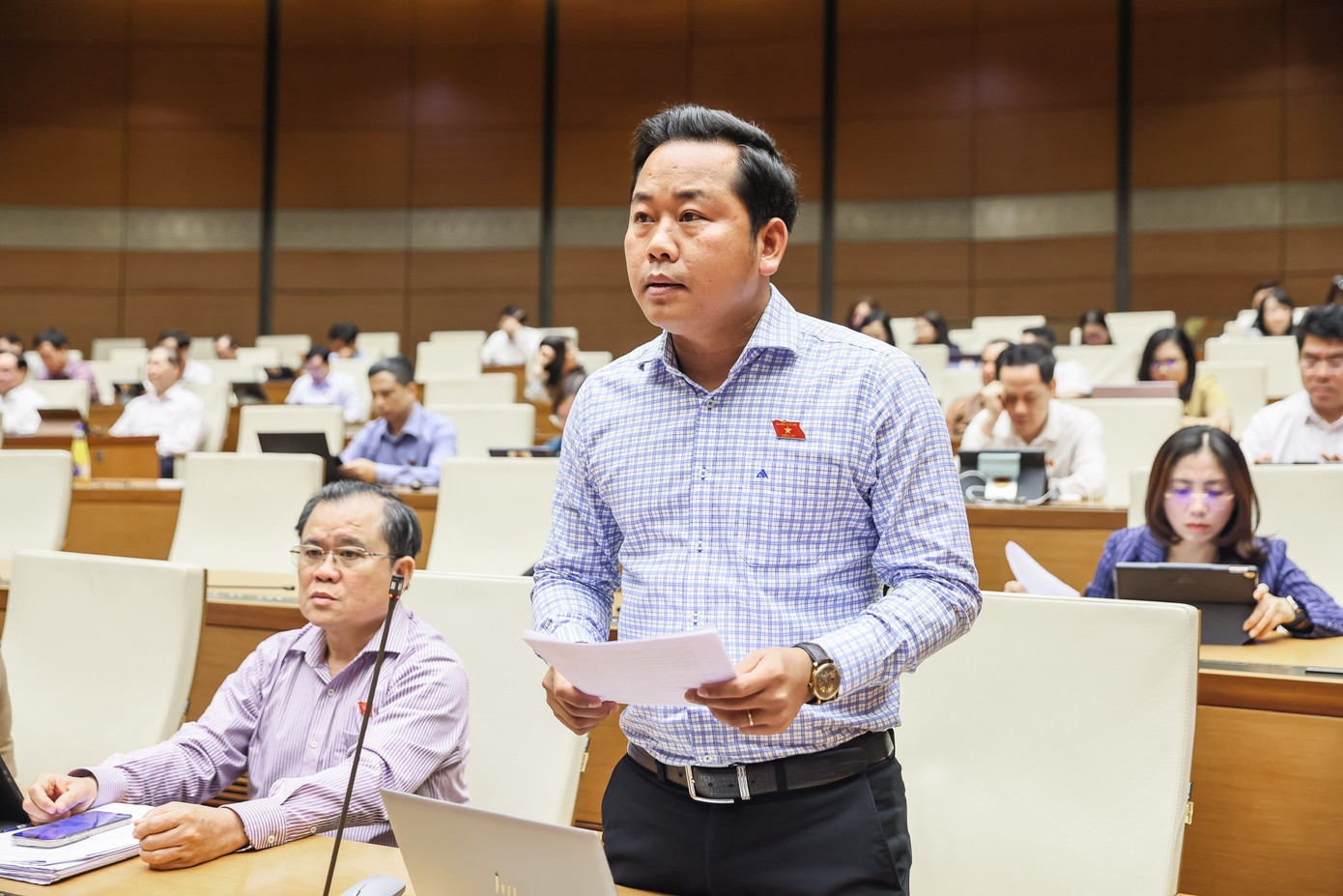 Đại biểu Dương Tấn Quân. Ảnh: Như Ý Đại biểu Dương Tấn Quân. Ảnh: Như Ý