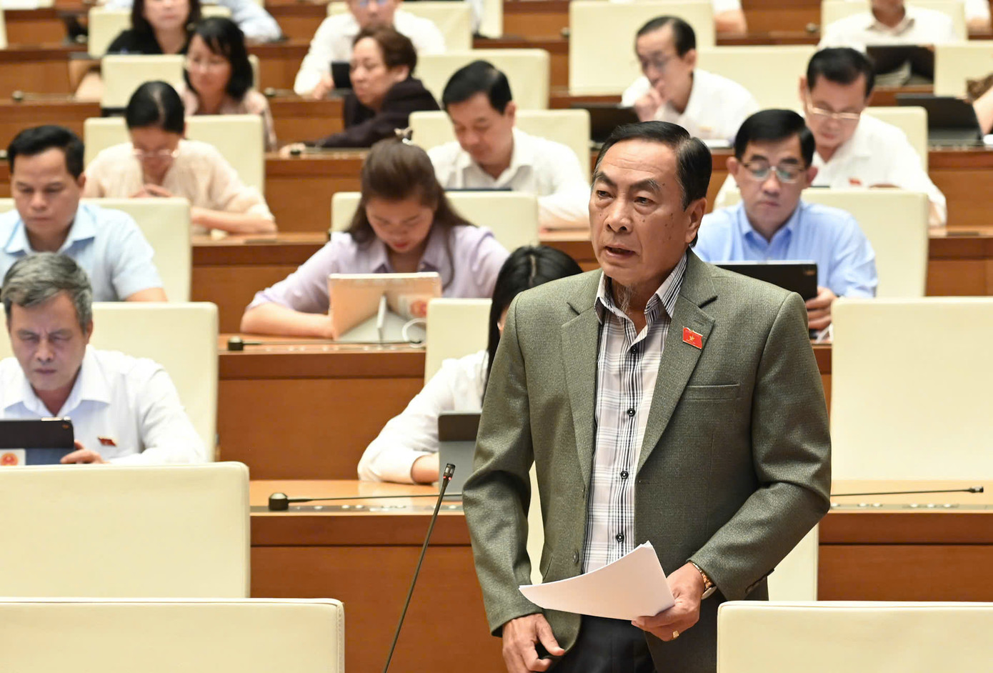 Đại biểu Phạm Văn Hòa (Đồng Tháp). Ảnh: Như Ý Đại biểu Phạm Văn Hòa (Đồng Tháp). Ảnh: Như Ý