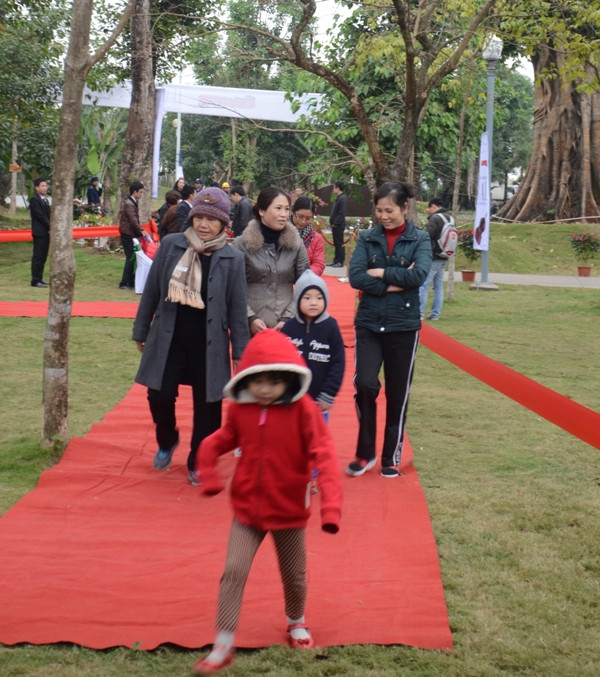 Ngay từ sớm rất đông khán giả đã đến tham dự buổi hòa nhạc