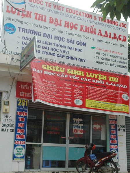 Trụ sở của Cty CP Đào tạo và Tư vấn Quốc tế Việt nơi đang liên kết đào tạo với hàng loạt trường ĐH, CĐ. Ảnh: Quang Phương