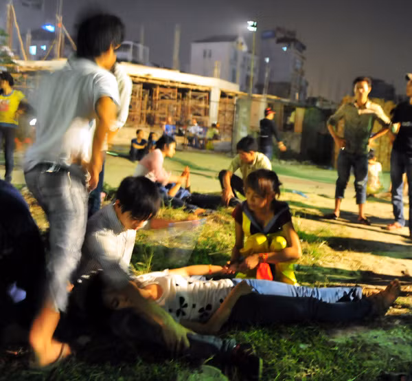 Tìm khu đất trống để lấy lại dưỡng khí.