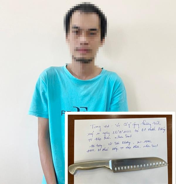 Vũ Tiến Khương và hung khí gây án