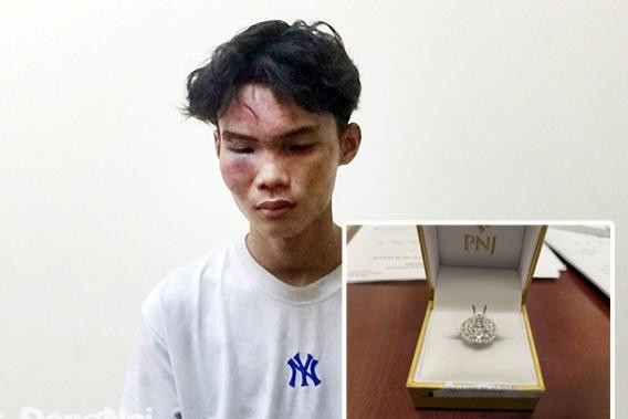 Đối tượng Thuận và tang vật vụ cướp