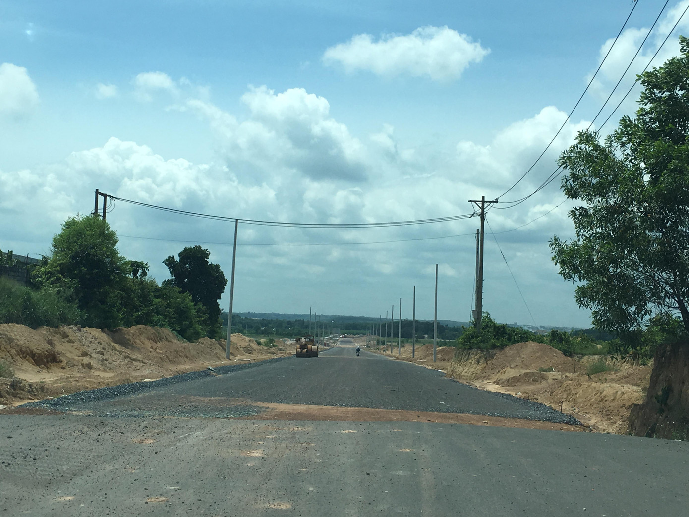 Huyện Cẩm Mỹ đang phát triển về hạ tầng