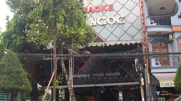 1 cơ sở karaoke bị tạm đình chỉ hoạt động 1 cơ sở karaoke bị tạm đình chỉ hoạt động