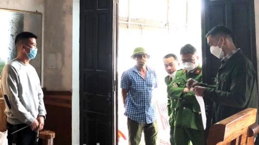 Lực lượng Công an bắt đối tượng Nguyễn Tiến Dũng