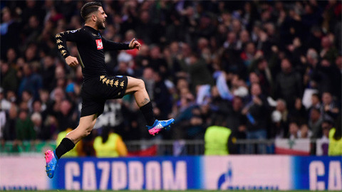 Ronaldo im tiếng, Real vẫn dễ dàng bắt nạt Napoli ảnh 1