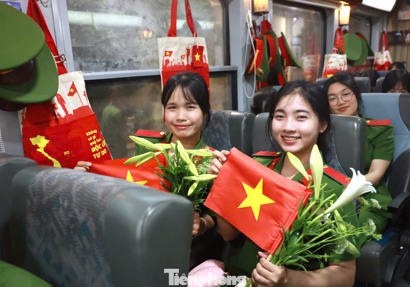 Theo kế hoạch, đoàn nghệ thuật trống hội của Học viện Cảnh sát nhân dân sẽ tham gia buổi hợp luyện tại Hội trường Thống Nhất vào tối 22/4/2025. Ảnh: Ly Ly