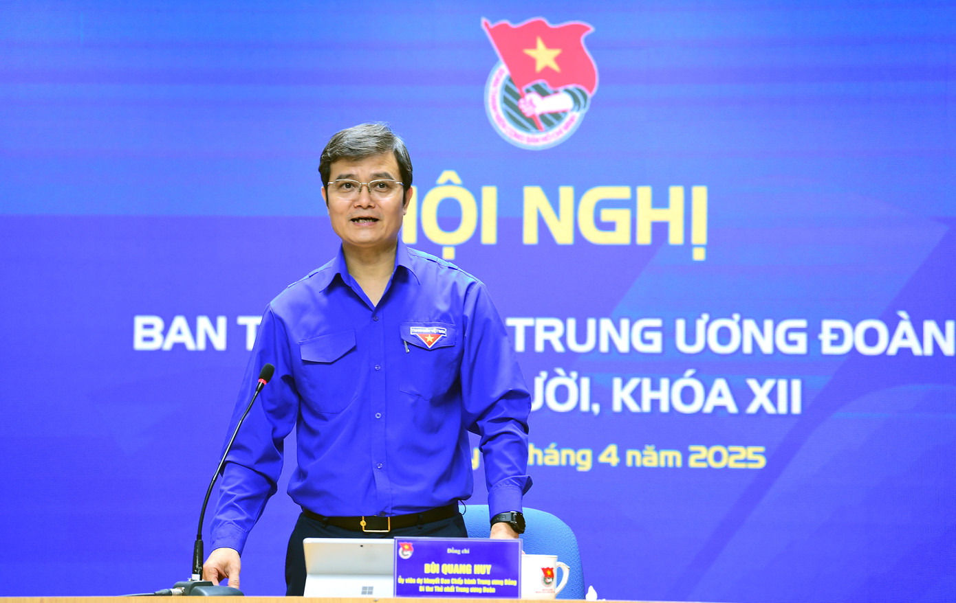 Anh Bùi Quang Huy phát biểu tại hội nghị. Ảnh: Xuân Tùng Anh Bùi Quang Huy phát biểu tại hội nghị. Ảnh: Xuân Tùng