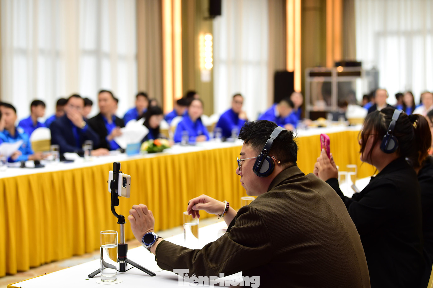 Đại biểu thanh niên Việt Nam và đại biểu thanh niên Trung Quốc tại tọa đàm. Ảnh: Xuân Tùng Đại biểu thanh niên Việt Nam và đại biểu thanh niên Trung Quốc tại tọa đàm. Ảnh: Xuân Tùng