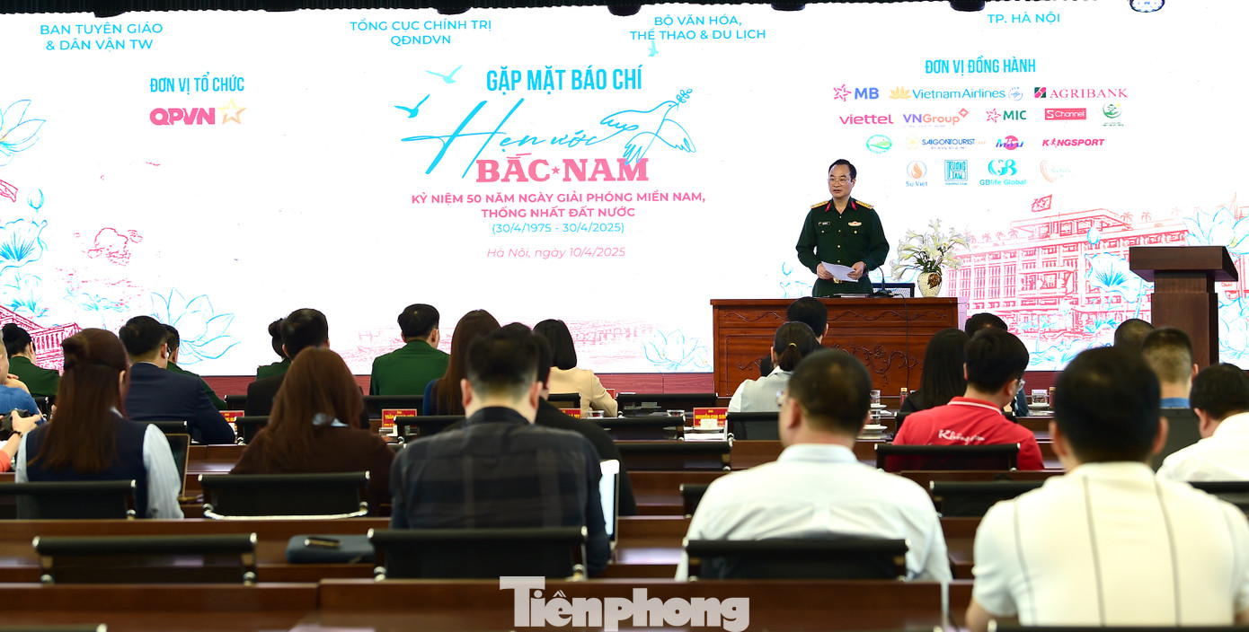 Chương trình gặp mặt báo chí thông tin về “Hẹn ước Bắc – Nam”. Ảnh: Xuân Tùng Chương trình gặp mặt báo chí thông tin về “Hẹn ước Bắc – Nam”. Ảnh: Xuân Tùng