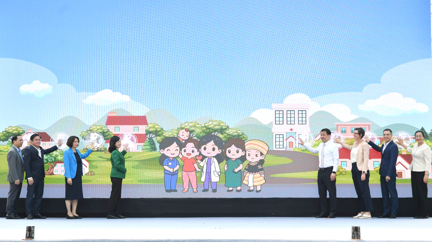 Lãnh đạo Bộ Y tế, T.Ư Đoàn và Tổ chức Y tế Thế giới tại Việt Nam thực hiện nghi thức khởi động, cam kết tiếp tục những nỗ lực để bảo đảm quyền của phụ nữ và trẻ em, đặc biệt là công tác phòng bệnh và chăm sóc, bảo vệ sức khỏe phụ nữ, bà mẹ, trẻ em. Lãnh đạo Bộ Y tế, T.Ư Đoàn và Tổ chức Y tế Thế giới tại Việt Nam thực hiện nghi thức khởi động, cam kết tiếp tục những nỗ lực để bảo đảm quyền của phụ nữ và trẻ em, đặc biệt là công tác phòng bệnh và chăm sóc, bảo vệ sức khỏe phụ nữ, bà mẹ, trẻ em.