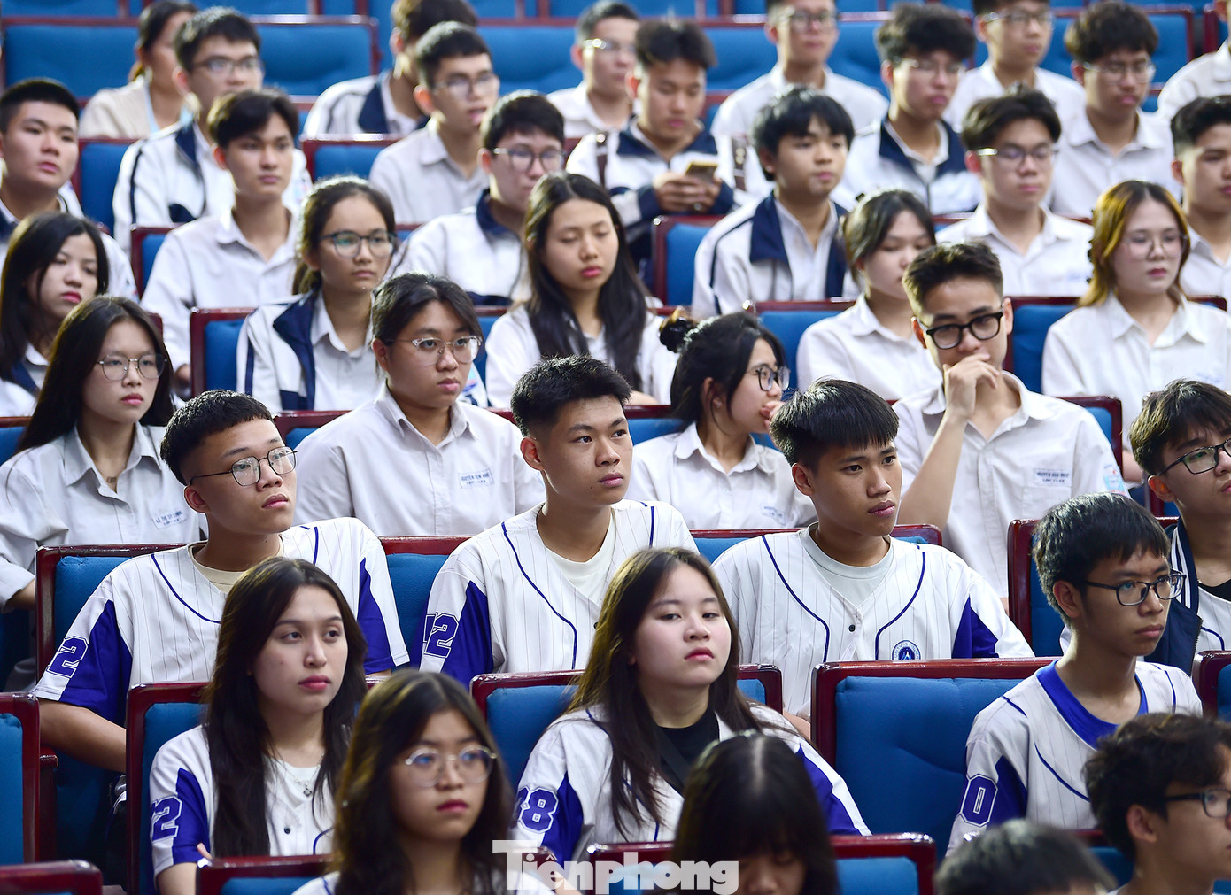 Cuộc thi Thử thách khởi nghiệp Việt toàn cầu nhằm thúc đẩy đoàn viên, thanh niên, các startup có công trình, sản phẩm ý tưởng khởi nghiệp đổi mới sáng tạo, xung kích trong công cuộc chuyển đổi số và giải quyết các vấn đề thực tiễn cho đơn vị. Đồng thời, định hướng cho đoàn viên, thanh niên về tầm quan trọng, thời cơ, thách thức, xu hướng phát triển và cách thức ứng dụng công nghệ cao trong chuyển đổi số.