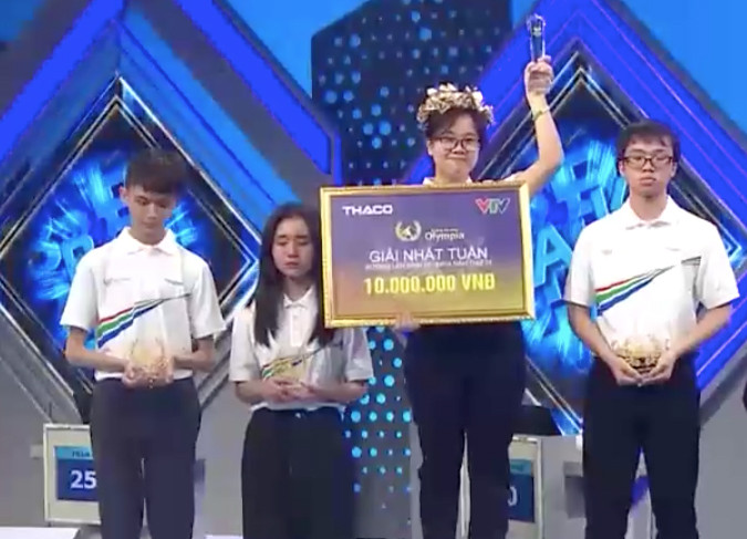 Lê Hoàng Trân Châu giành vòng nguyệt quế trận tuần 2 với 250 điểm. Lê Hoàng Trân Châu giành vòng nguyệt quế trận tuần 2 với 250 điểm.