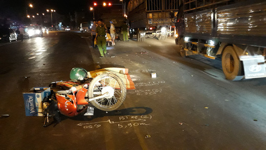 Va chạm với xe ben, 1 sĩ quan quân đội tử vong ảnh 1