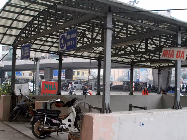 Thành nơi để xe máy