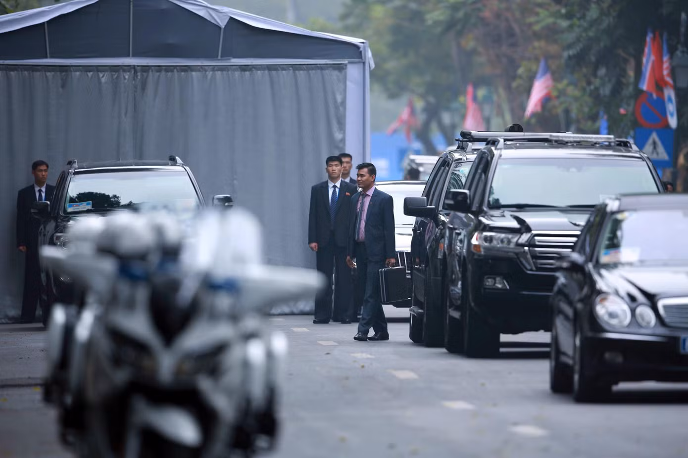 Mật vụ của ông Trump và ông Kim Jong Un làm gì khi thượng đỉnh diễn ra? ảnh 6