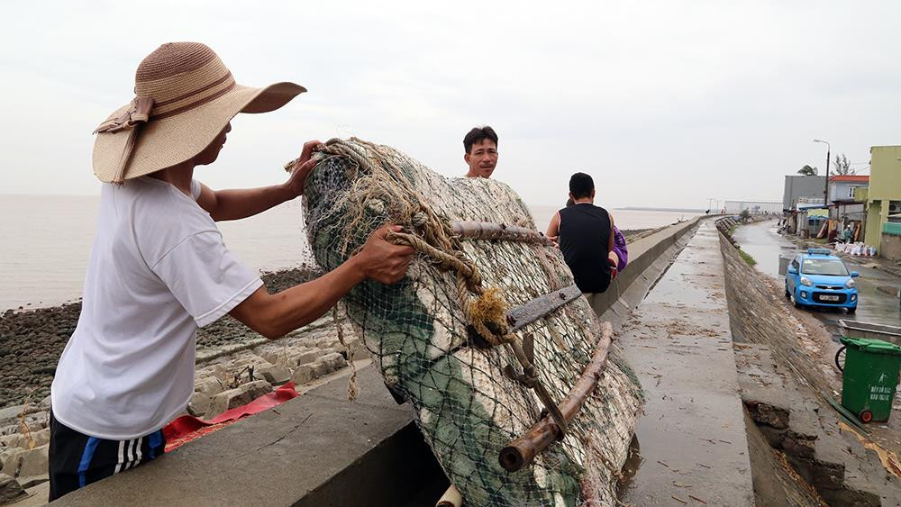 Bão số 3 đi men bờ biển nhiều tỉnh, vùng tác động mở rộng đến Thanh Hóa ảnh 4