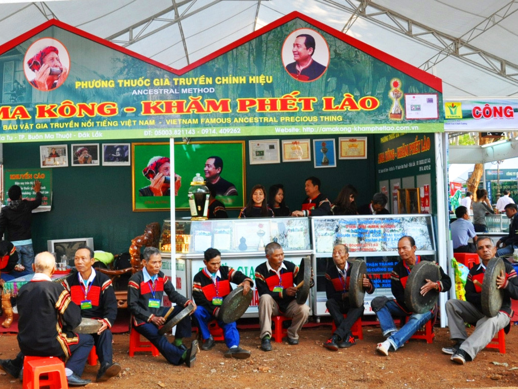 Gian hàng độc đáo. Gian hàng độc đáo