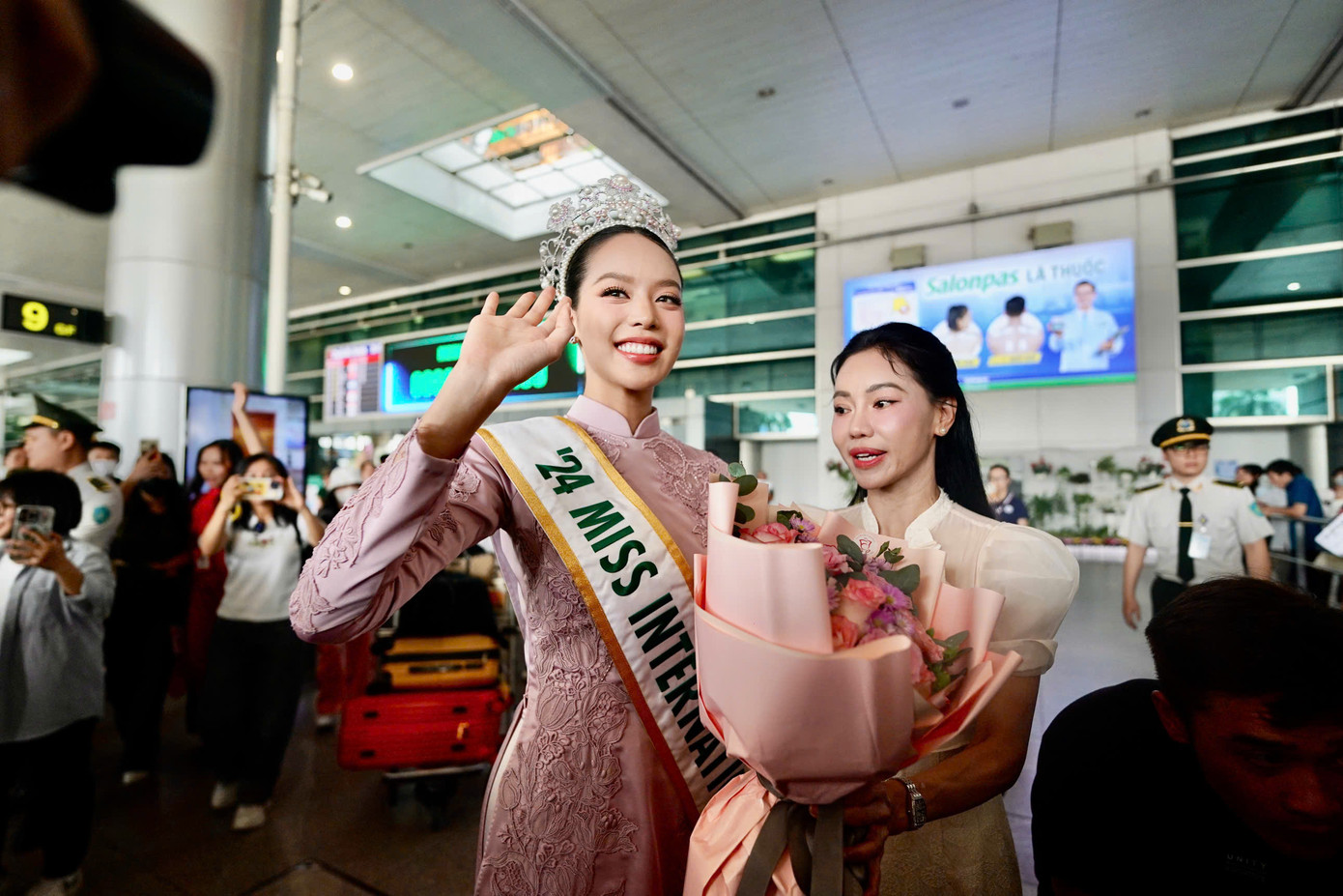 Thanh Thủy làm nên lịch sử khi là người đẹp Việt đầu tiên giành danh hiệu Hoa hậu Quốc tế. Cô cũng là Hoa hậu Việt Nam đầu tiên chiến thắng danh hiệu cao nhất tại một cuộc thi sắc đẹp lớn trên thế giới.