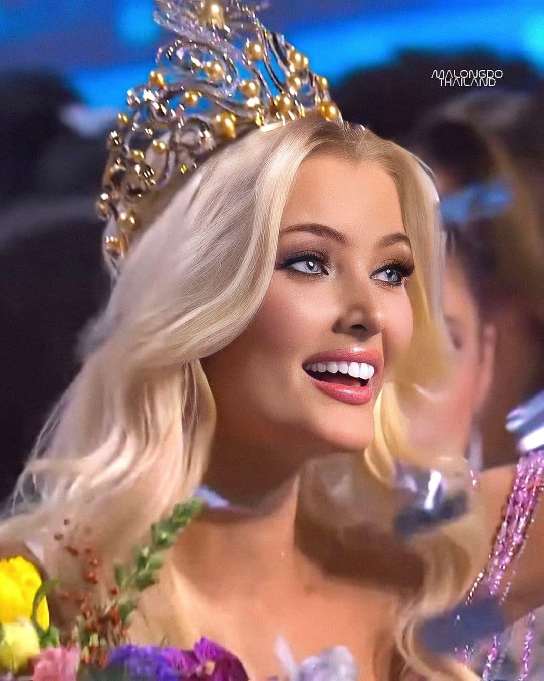 Trong suốt quá trình thi và trước chung kết, Victoria Kjær Theilvig được đánh giá là thí sinh tiềm năng, có phong độ ổn định. Cô được nhiều diễn đàn sắc đẹp đặt niềm tin và dự đoán đăng quang.