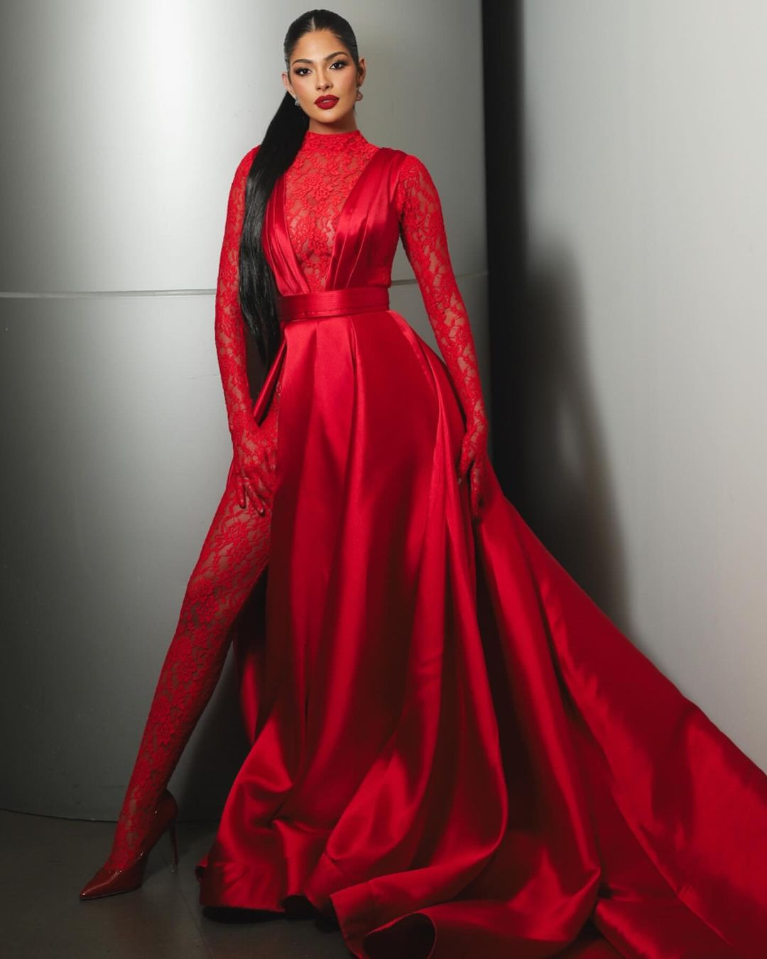 Người đẹp cho biết sau khi kết thúc nhiệm kỳ, cô tiếp tục khám phá mọi khía cạnh nghề nghiệp của mình. "Tôi là chuyên gia truyền thông và muốn dấn thân vào diễn xuất, dẫn chương trình phát thanh và viết lách", cô nói.