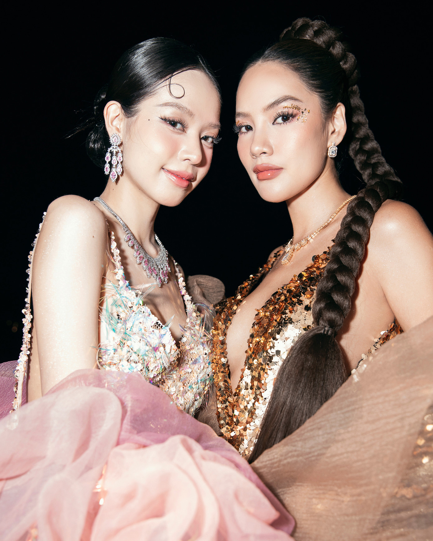 Lê Hoàng Phương đào tạo catwalk cho Thanh Thủy.